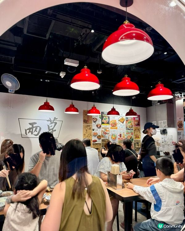尖沙咀兩草排長龍小店 價錢親民味道好吃
