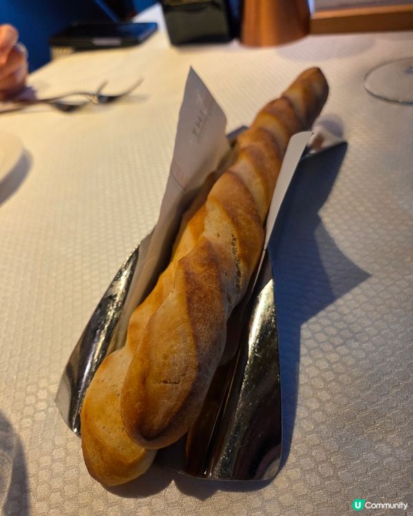 靜靜的一個晚餐