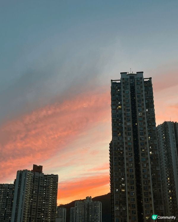 今年夏天在台灣參加好朋友的婚禮，吃了很多美食，看了很多美景，...