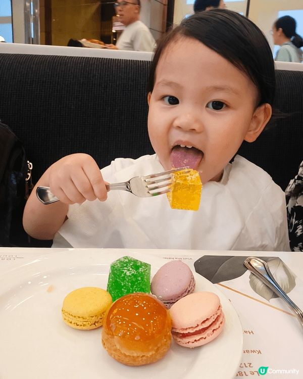 第一張：港島君綽海逸酒店食自助餐
