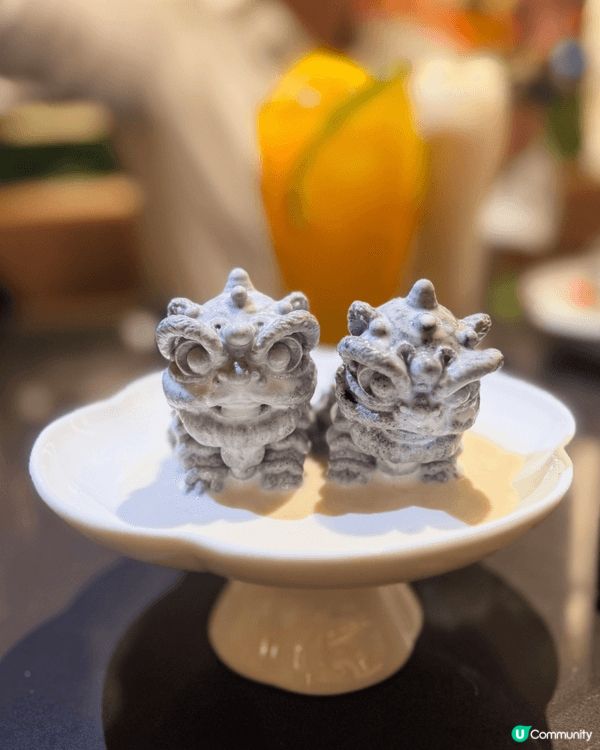 椒鹽九肚魚$118 l 西班牙黑毛豬叉燒$188 l 蠔皇原...