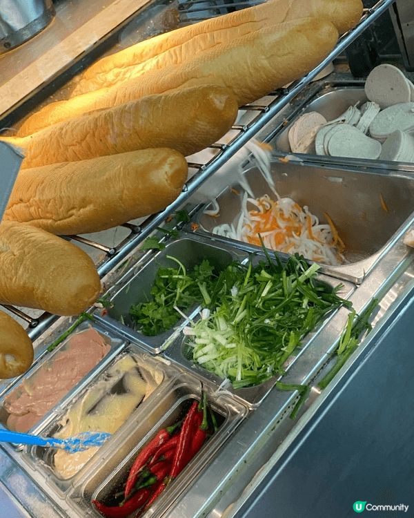 大角咀必食名物 — 蔥仔越南包 Banh Mi Chung ...