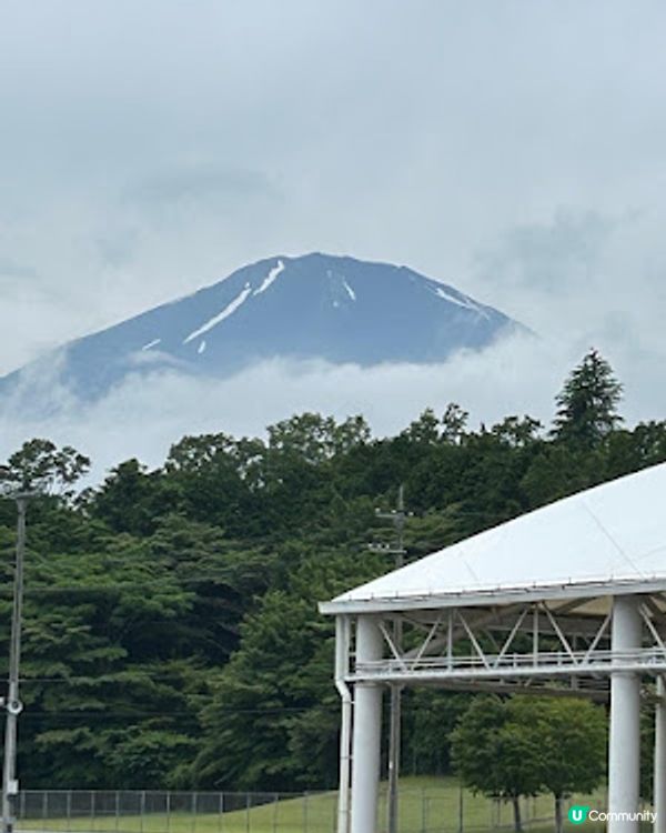 【2026 東京8天遊】富士賽車園區半日遊 ♥ 親臨富士山腳下的世界級賽車場 Fuji SpeedWay。參觀富士賽車博物館。到觀景餐廳邊觀賞賽車邊嘆午餐