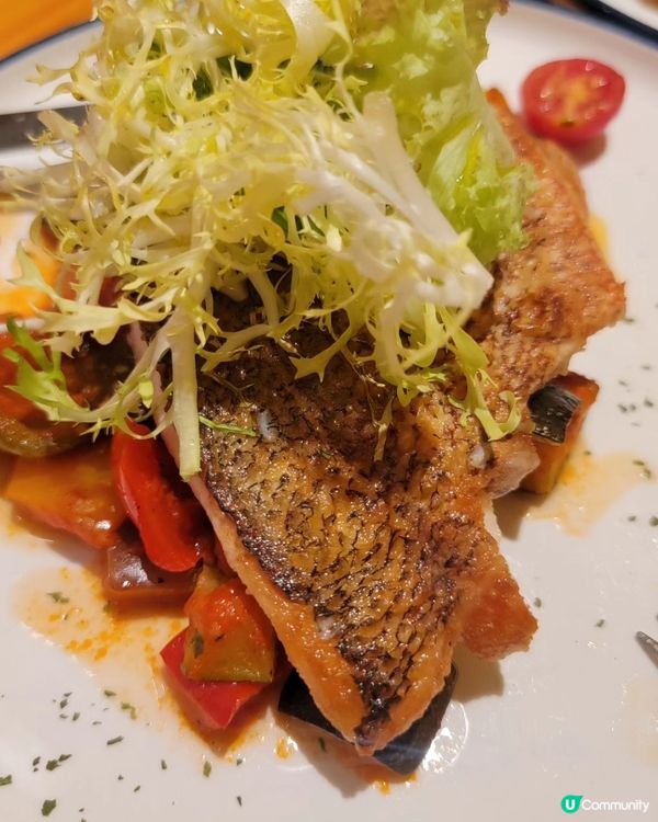 呢間Fish & Chick喺上環禧利街，係一間主打英式炸魚...