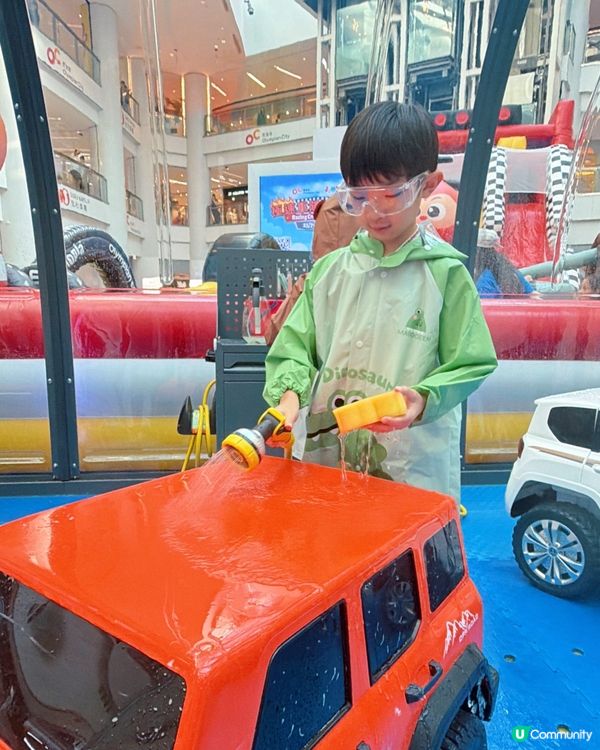 奧海城賽車基地🚗💨🔥 全港首創洗車屋