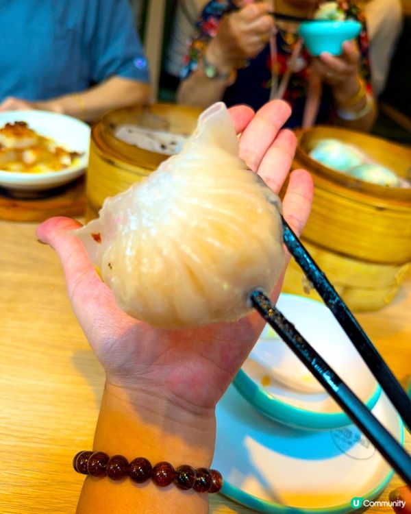 🙋‍♀️香港都食到巨大蝦餃燒賣皇🤩