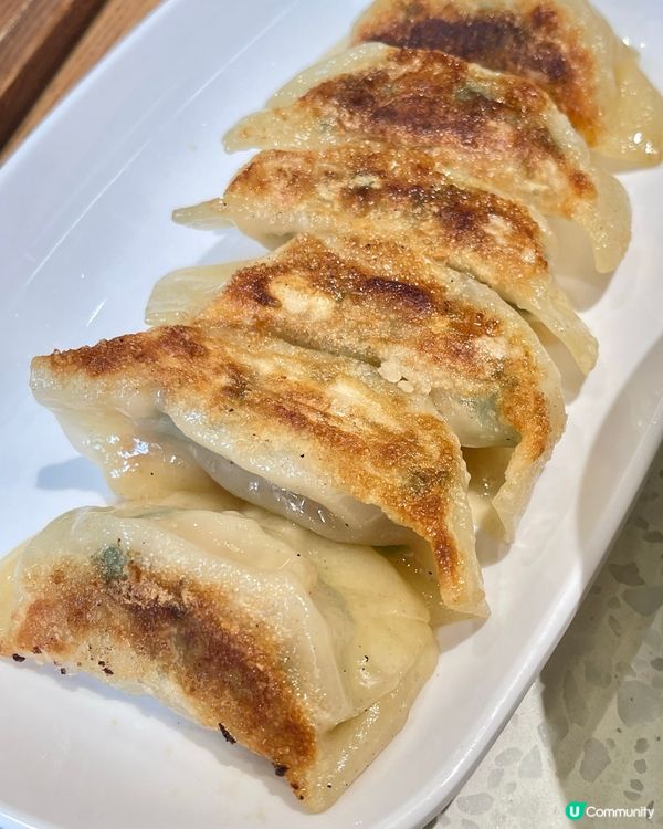 爆汁餃子