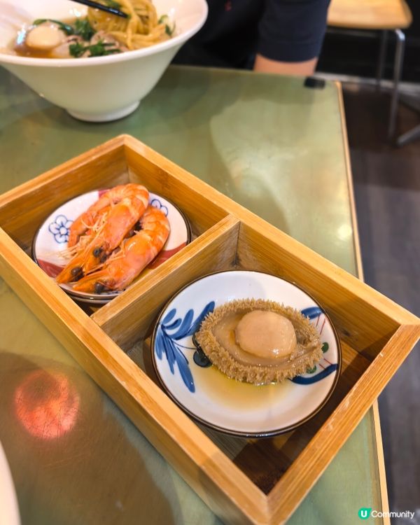 天后小店拉麵蠔白湯用料足