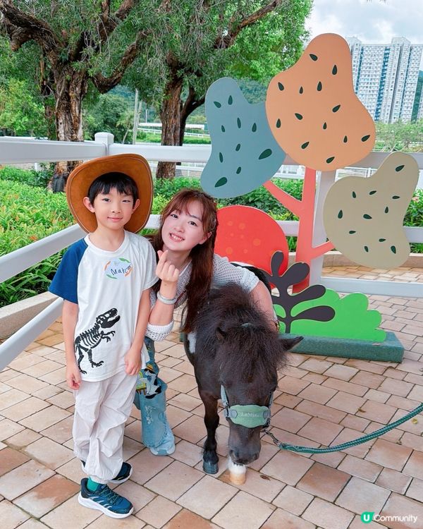 親子遊！彭福公園旁親親小馬！🐎🥰