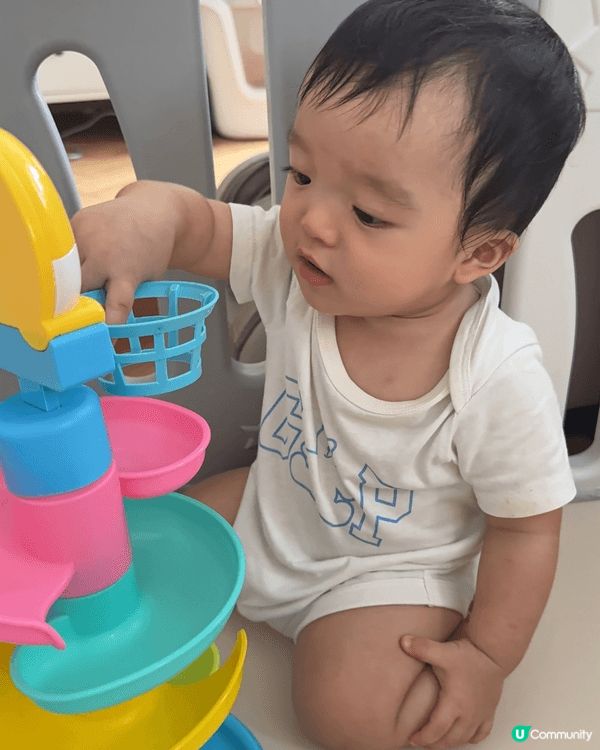 幼兒最喜愛嘅Baby Shark，通過視覺和聽覺的刺激，促進...