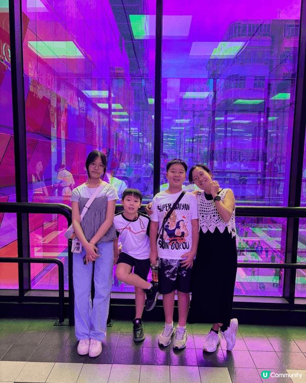 Bb展，可以有好多活動給小朋友玩，以及有很多Bb用品給媽媽買