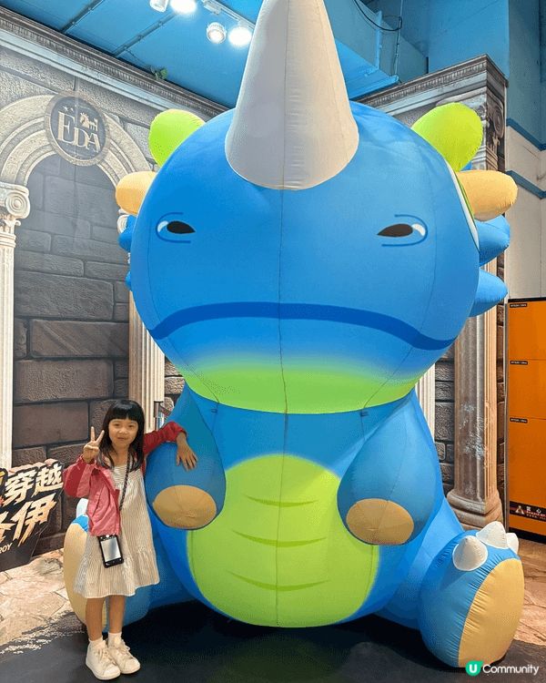 高雄的天使&惡魔寵物互動園區以及義大遊樂世界非常適合親子玩樂...