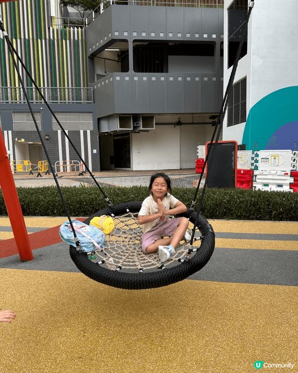 今次要分享嘅親子爽爽遊行程，首站是鑽石山荷里活廣場嘅期間限定...
