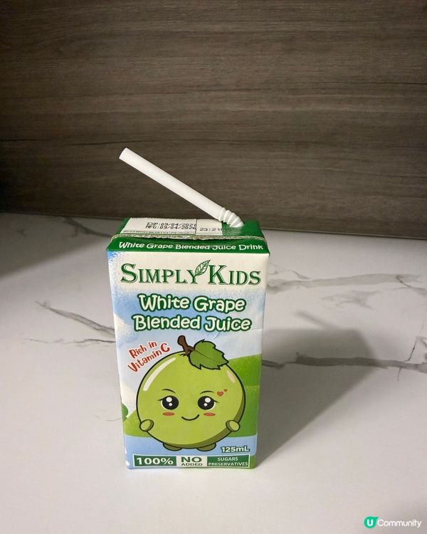 天然果汁助成長 💯🍎🍏🍇