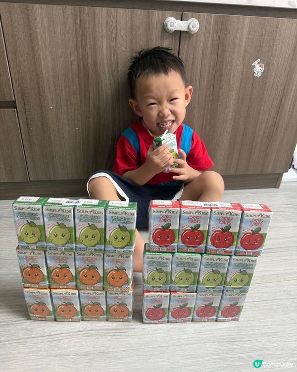 天然果汁助成長 💯🍎🍏🍇