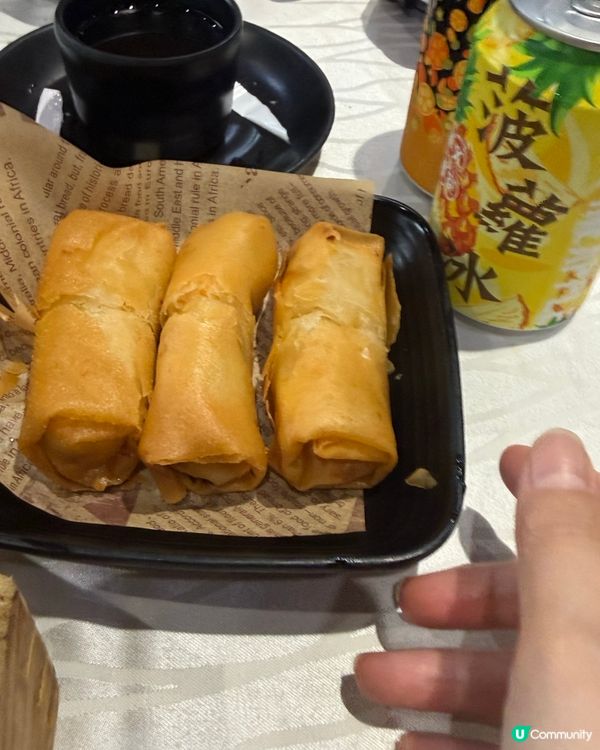 點心放題，11:30開始食，食到四點，消暑好地方