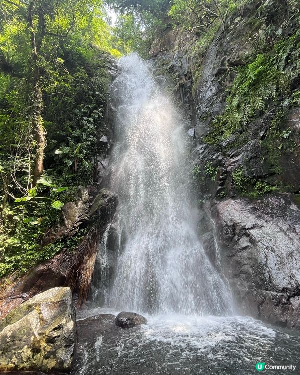 山林、飛瀑、清風，完美的一天！