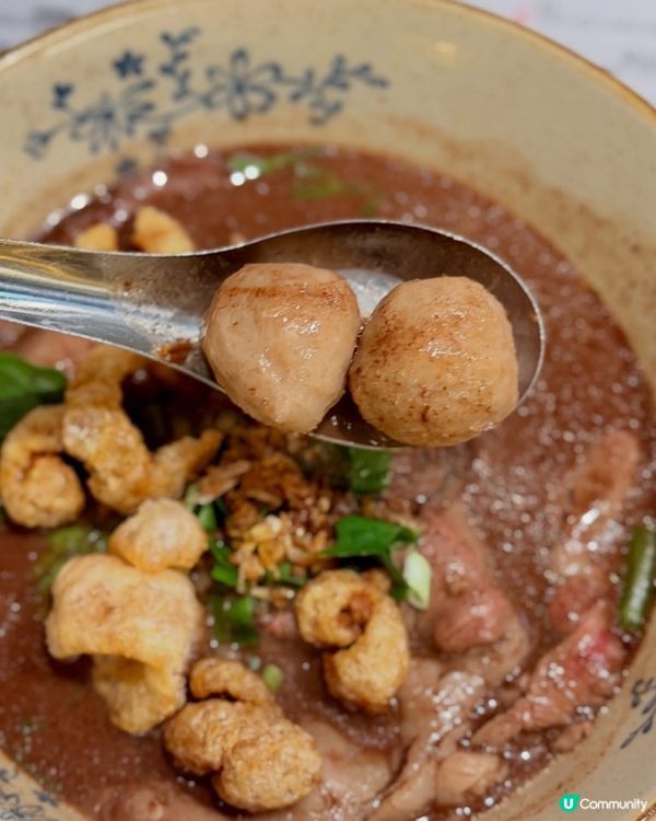🇹🇭 尖沙咀必食泰菜!｢泰沾麵｣人氣船麵 ‧ 邪惡黃咖喱 🍜...