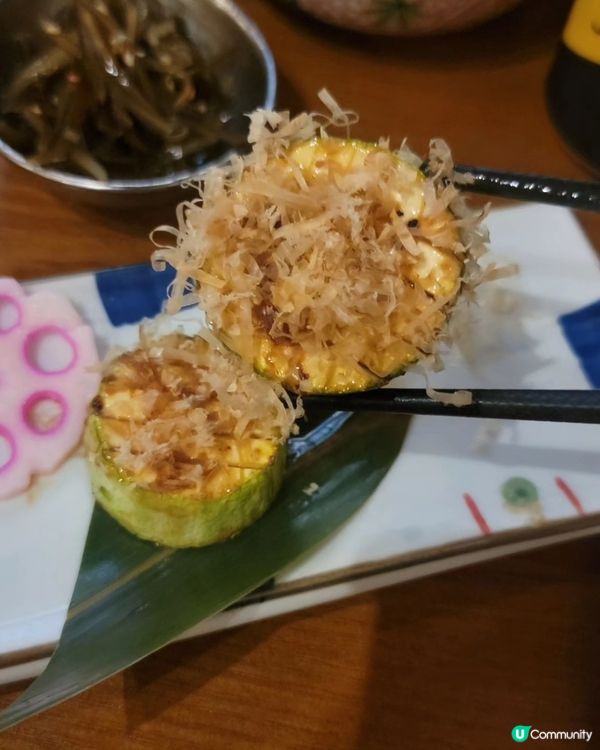 巷仔搵食！海鮮同串燒都有😋🍲