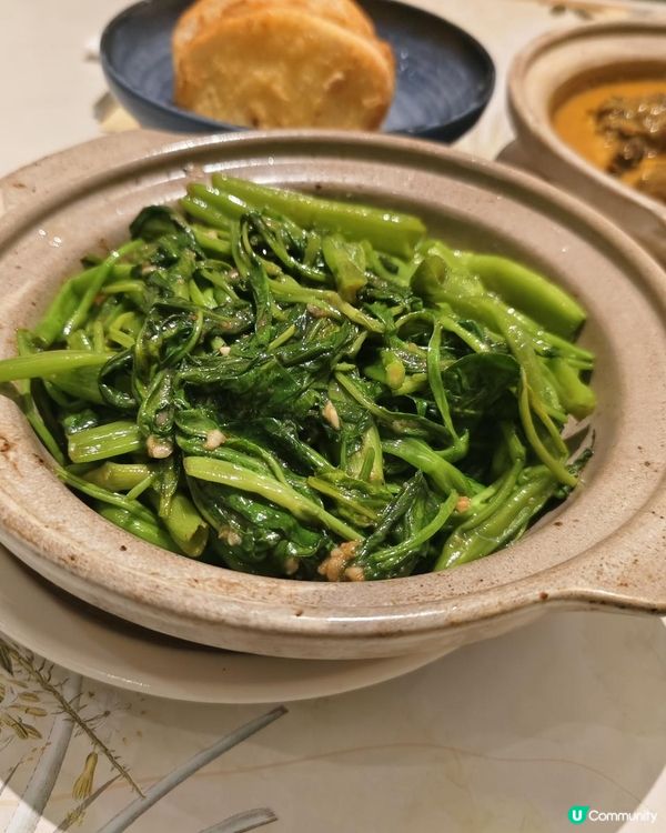 【啟德食好味越南菜 の青椰】