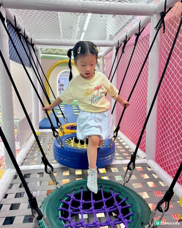 元朗室內遊樂場，4條滑梯任你玩！