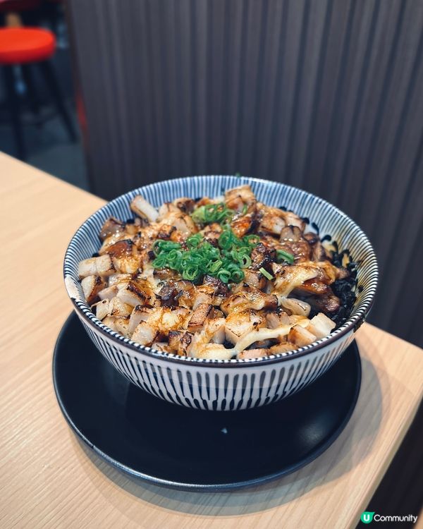 大阪過江龍牛骨白湯拉麵！香港也有啦！ 🍜😋