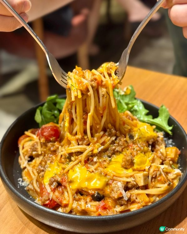 灣仔高質Cafe   必吃燒牛肉新薯沙律