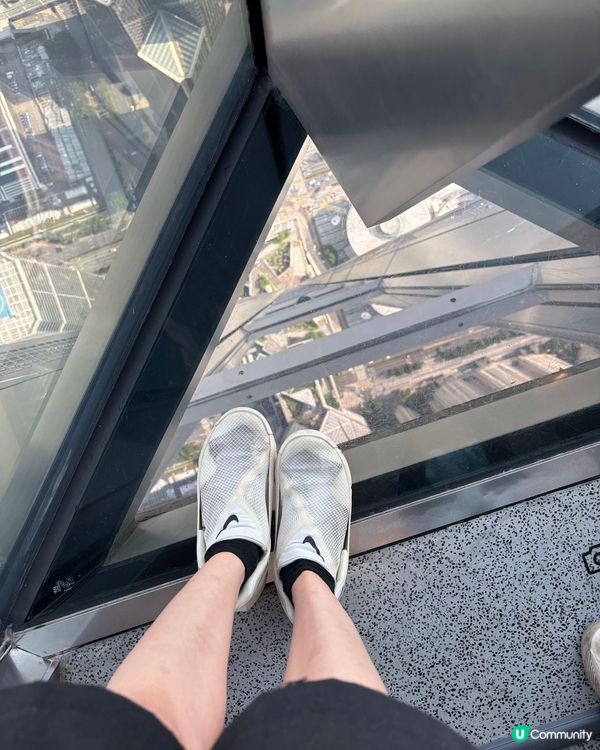 Sky high over Shenzhen ✨