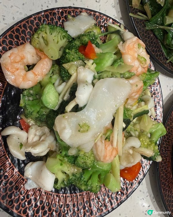茶餐廳食晚飯