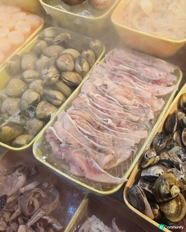 自助美食、雞煲燒烤及火鍋任食放題