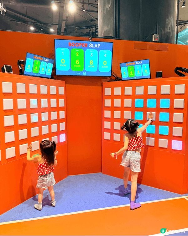 SOOPER Yoo係港島區以體育為主題嘅大型室內遊樂場，場...
