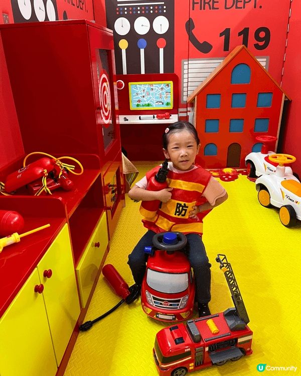 妹妹去咗海港城參加反斗奇兵工作坊，