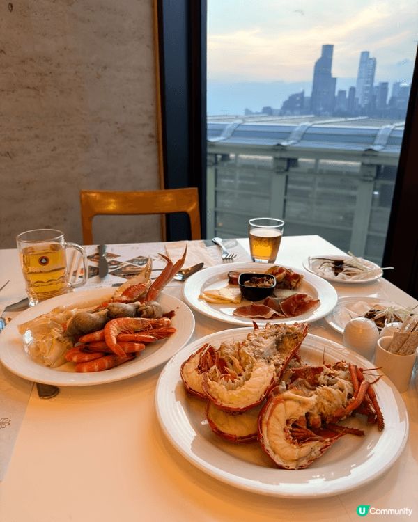 放暑假同小朋友食餐好，估唔到炮台山harbour grand...