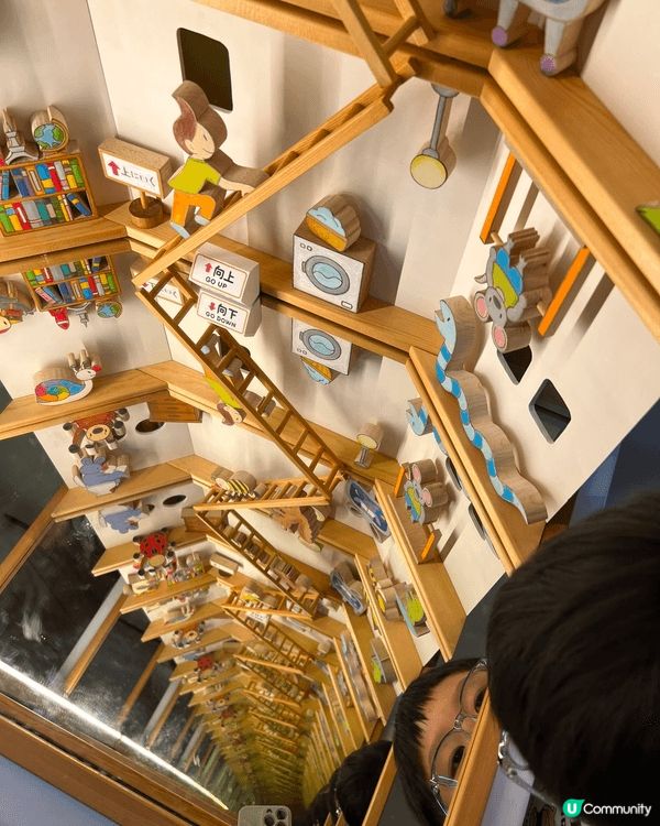 夏天最好就係行下博物館，近黎港大博物館就舉行緊100層樓的家...