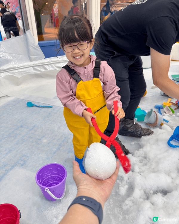 好開心！香港都有得玩雪呀！❄️⛄️😍