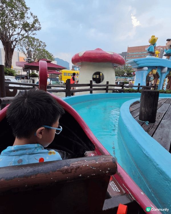 沙田新城市廣場既lego活動，snoopy公園，屯門黃金海岸...