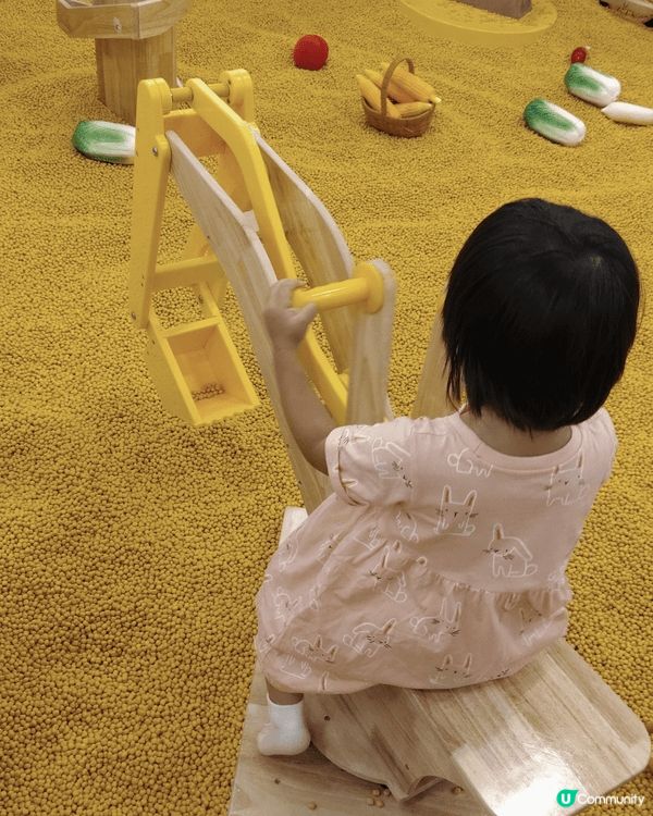 位於新蒲崗Mikiki大堂嘅playhouse ，範圍唔算大...