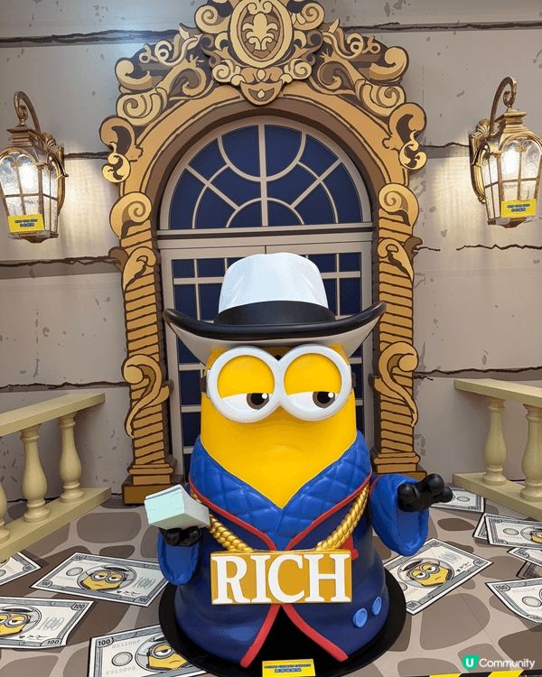 喺銅鑼灣時代廣場室內和室外都有好多Minion嘅打卡位，有啲...