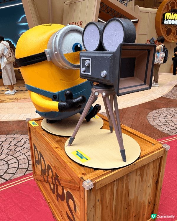 喺銅鑼灣時代廣場室內和室外都有好多Minion嘅打卡位，有啲...