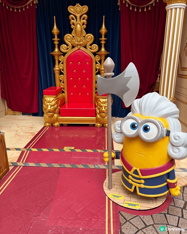 喺銅鑼灣時代廣場室內和室外都有好多Minion嘅打卡位，有啲...