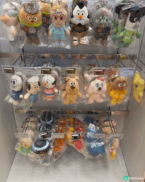 位上水廣場中庭位置擺放左麵包超人Pop Store, 場內有...