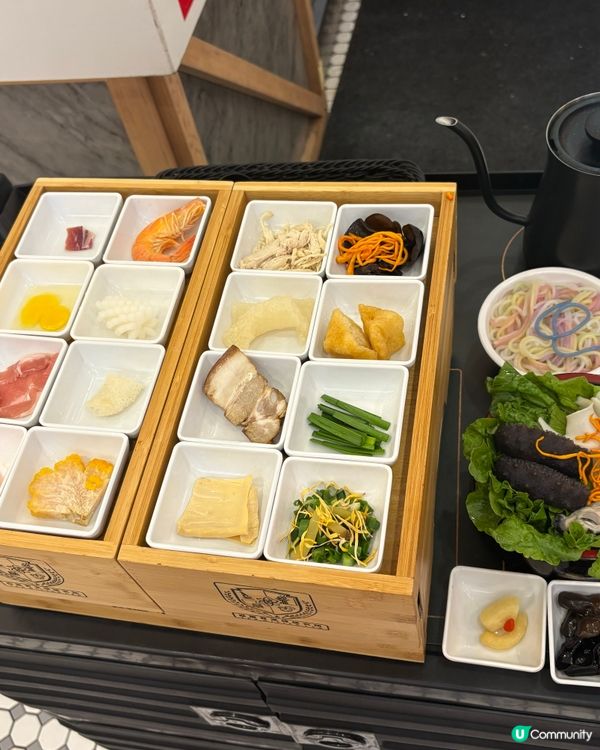 午餐去焱蘑界米線研究所