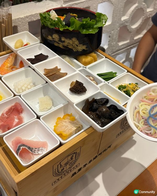 午餐去焱蘑界米線研究所