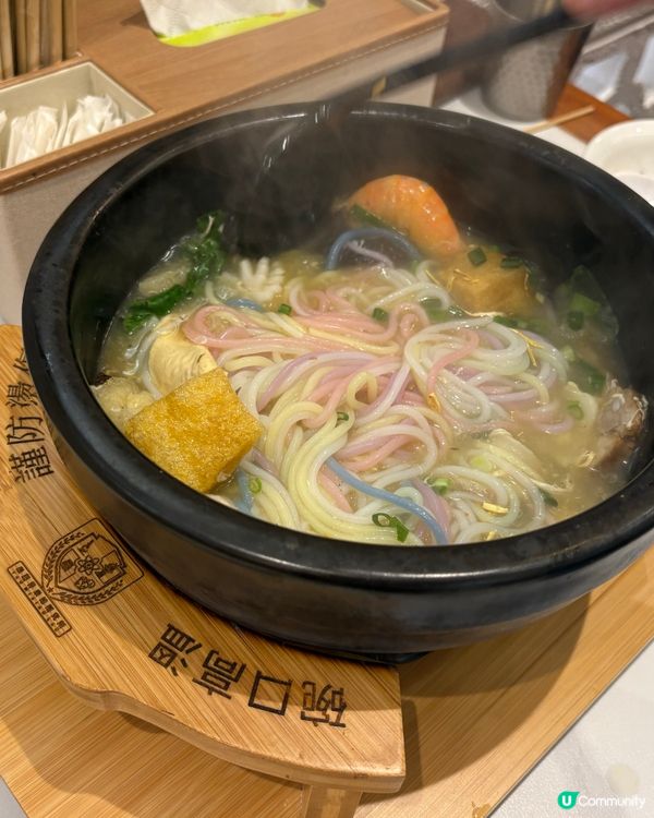 午餐去焱蘑界米線研究所
