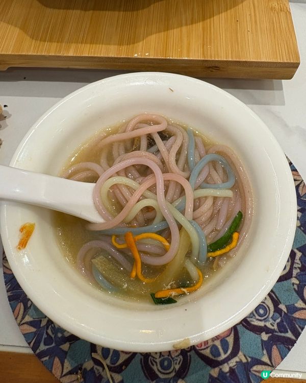 午餐去焱蘑界米線研究所