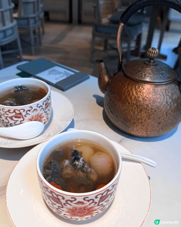 今晚去咗旺角朗豪坊「綠茶」潮嘆極致美饌✨。首先品嚐砂鍋西施豆...