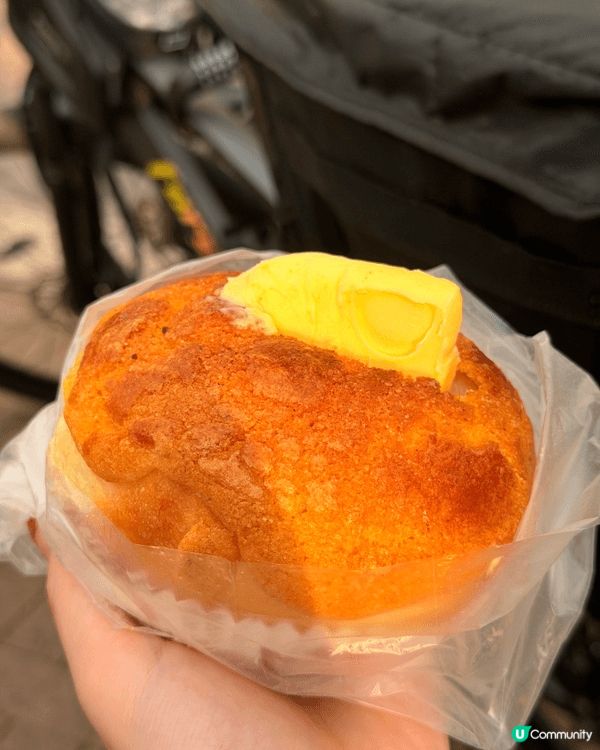 西貢名物！菠蘿油值得專程去食，菠蘿皮夠香脆，包身鬆軟，夾住厚...