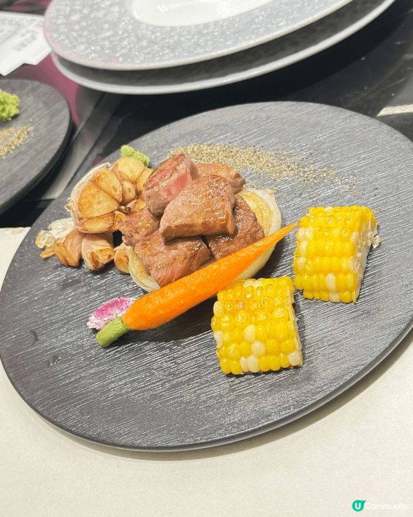 特色與招牌菜海陸空套餐，人均消費約¥400-
