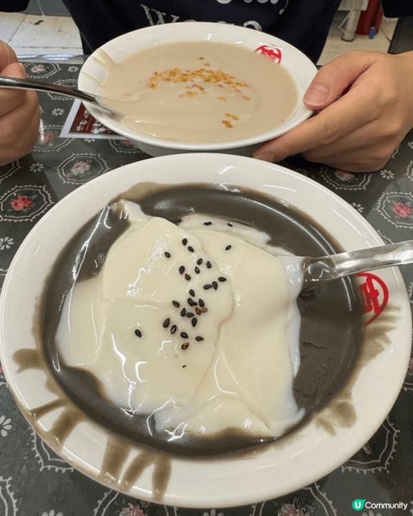 多款特色甜飲同甜品，有創意豆漿咖啡、豐富椰奶冰品同香滑豆腐花...