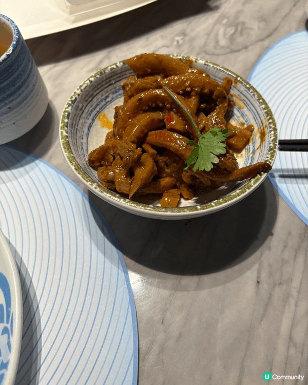 週末到「家嫂」聚餐，環境舒適寬敞，非常適合家庭聚會！這次點了...